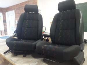 Coiffes Banquette compatible Peugeot 106 Rallye